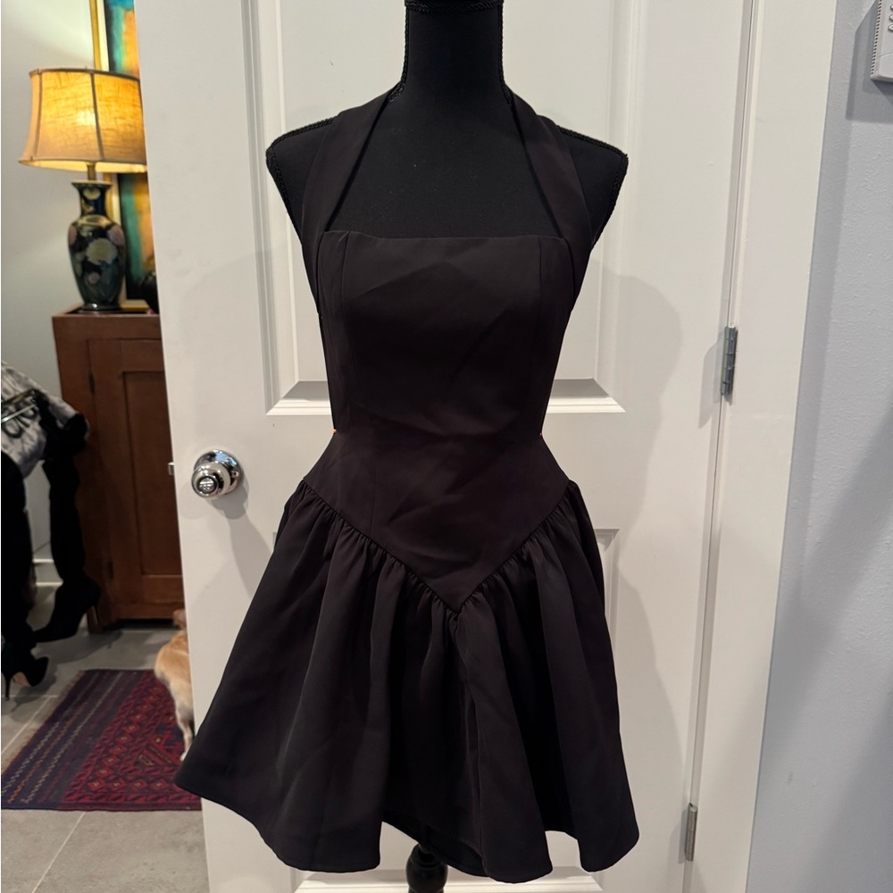Black Pleated Halter Mini Dress - Picture 2 of 6